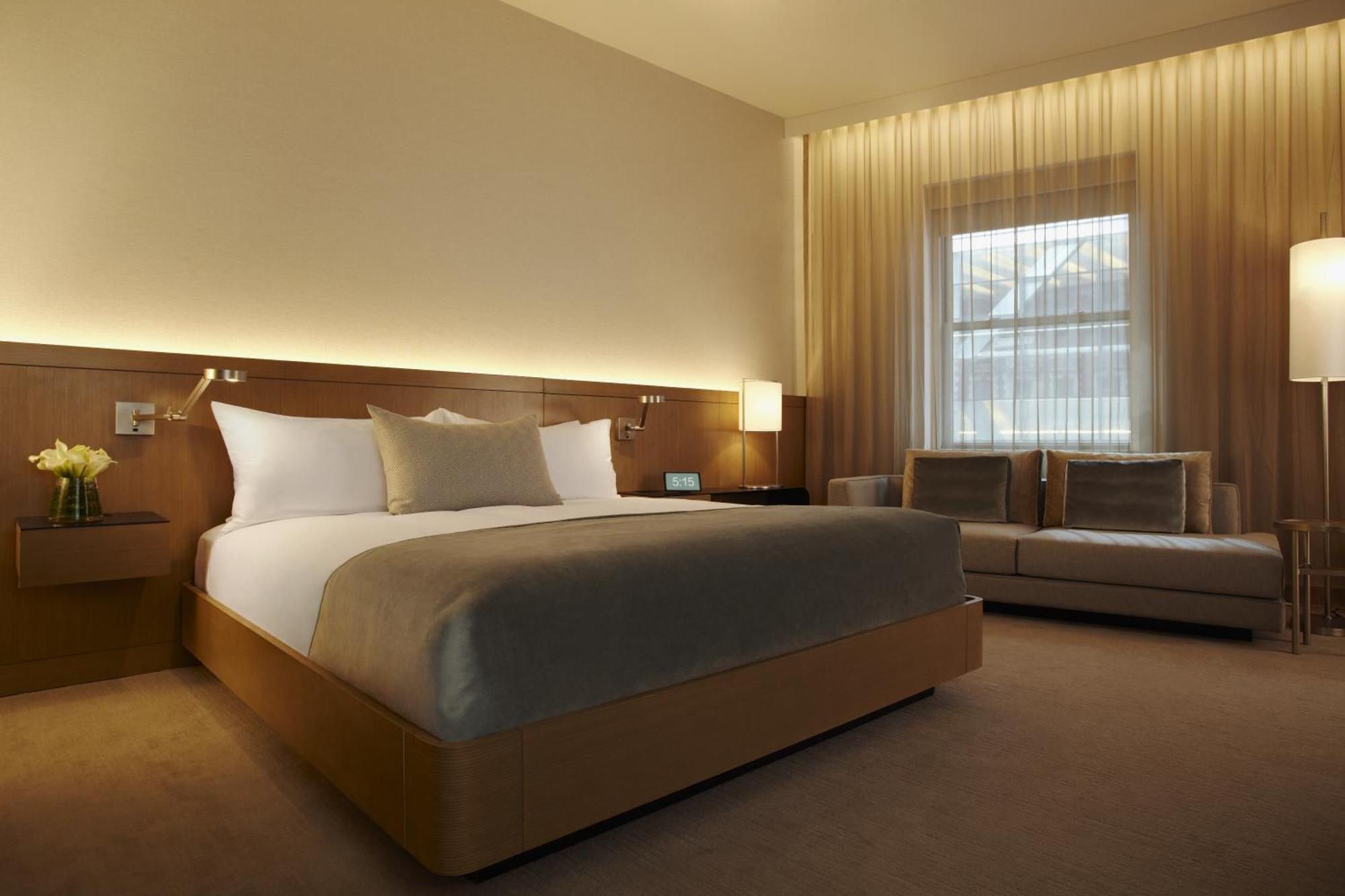 The Knickerbocker Hotell New York Rom bilde A room at the London Edition